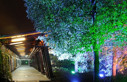 LED洗牆燈和LED硬（yìng）條燈的三個區別